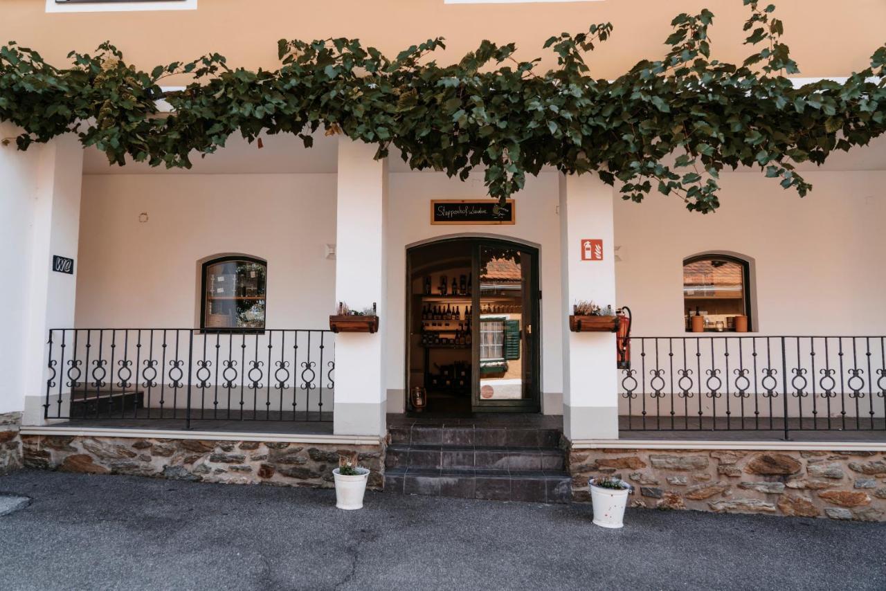 Stupperhof Hotel Kitzeck im Sausal Bagian luar foto