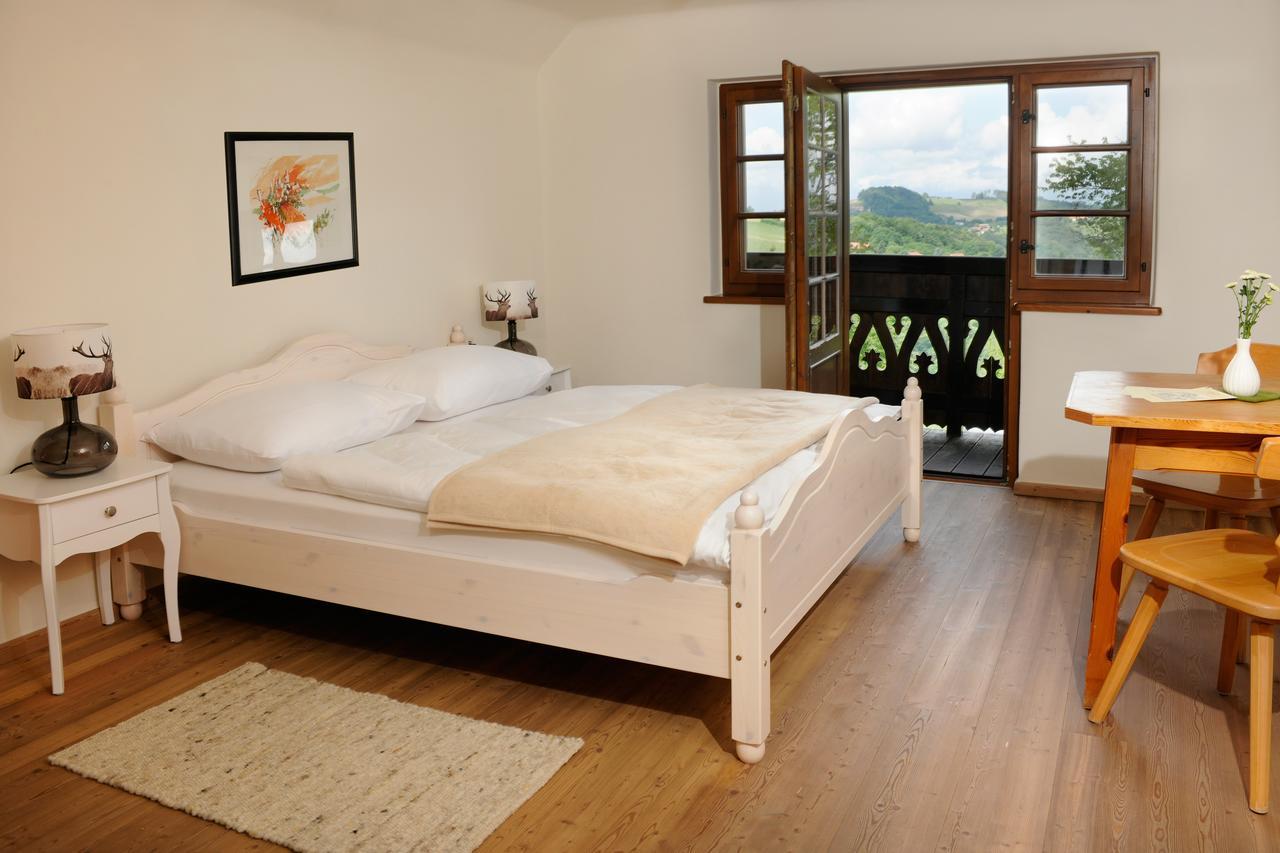 Stupperhof Hotel Kitzeck im Sausal Bagian luar foto